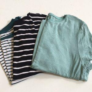 Three pack of AE soft sexy Ts